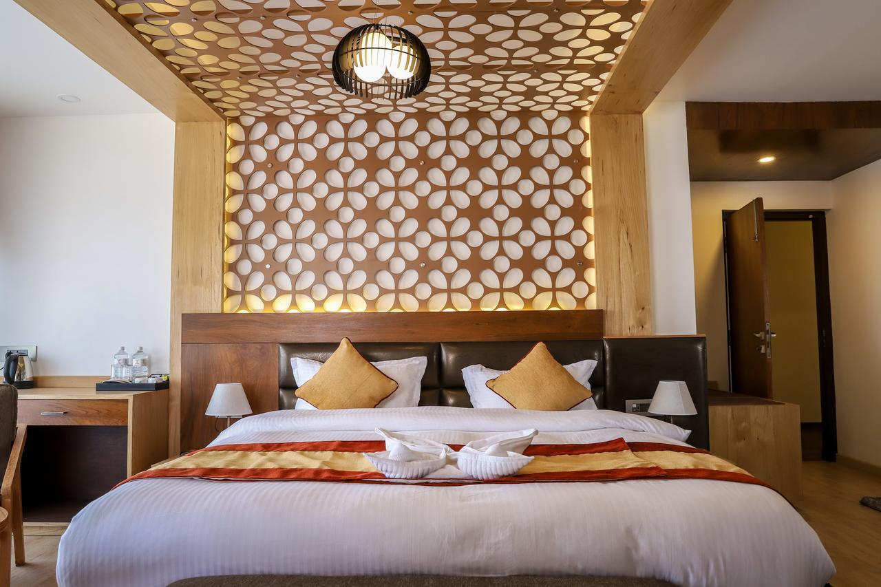 Retro Hotel&Spa Kathmandu Buitenkant foto