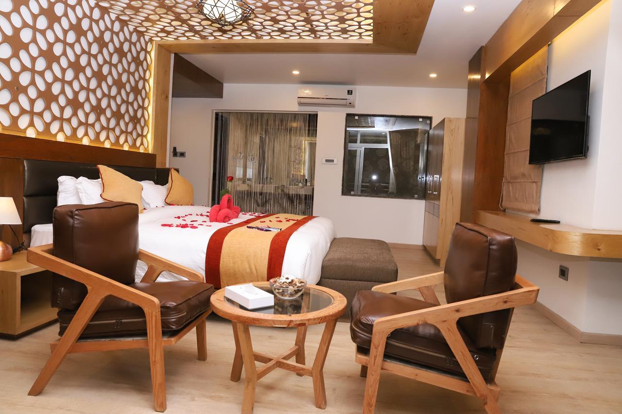 Retro Hotel&Spa Kathmandu Buitenkant foto